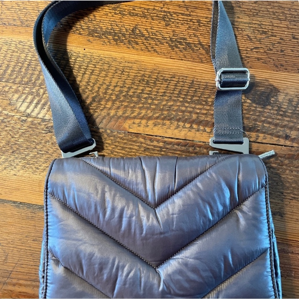 Athleta x Caraa Puffer Crossbody Bag - Grey - Picture 9 of 9